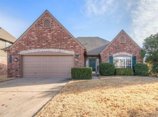 2453 S Umbrella Ave, Broken Arrow, OK 74012
