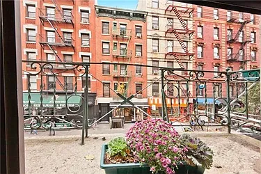 Rented by WIRE International Realty