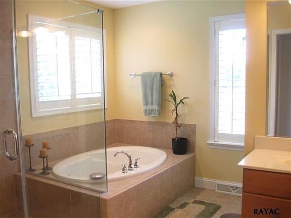 Master Bath 1