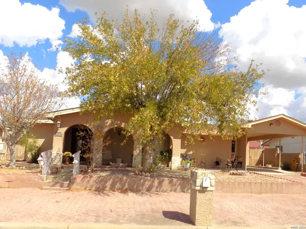 1272 GRAND HAVEN DR, Eagle Pass, TX 78852
