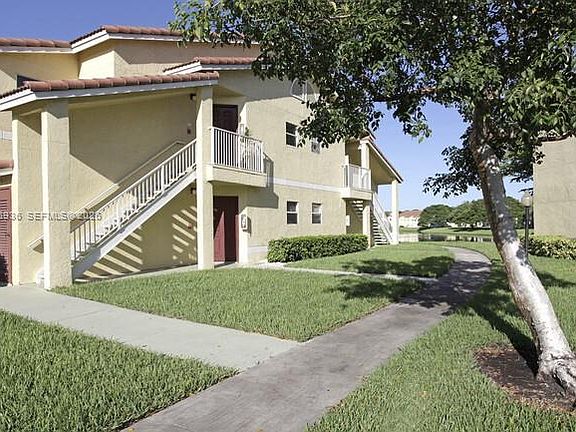 2nd image of 13060 Vista Isles Dr APT 227