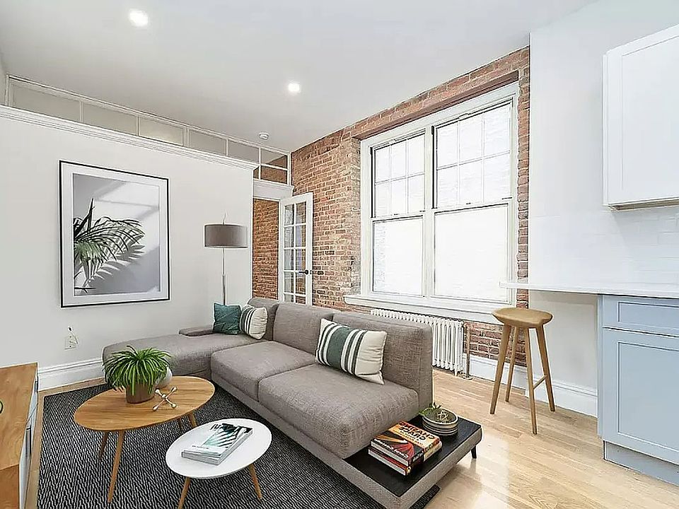 1st image of 207 W 10th St APT 1C