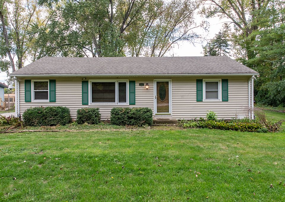 1st image of 25717 W Highland Ave