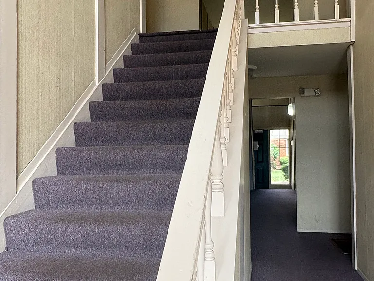 30200 Southfield Rd #204 — Photo 9