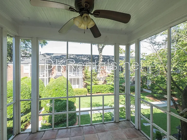 55 Delmont Dr NE #D3 — Photo 12