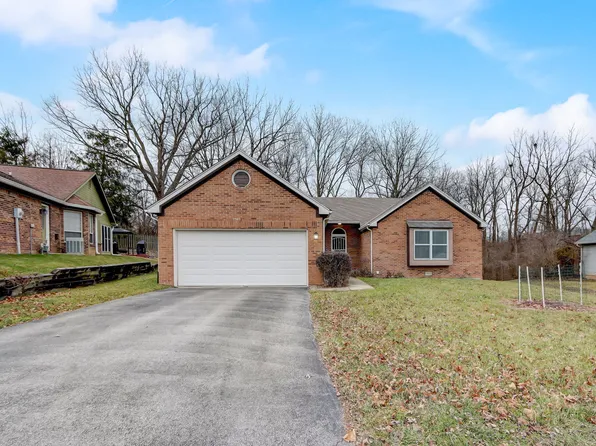 7562 Trophy Club Dr N, Indianapolis, IN 46214