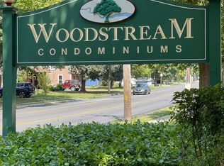 804 South Ave APT D7, Secane, PA