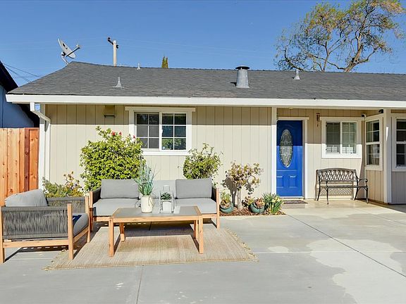 3rd image of 5578 Harvard Dr