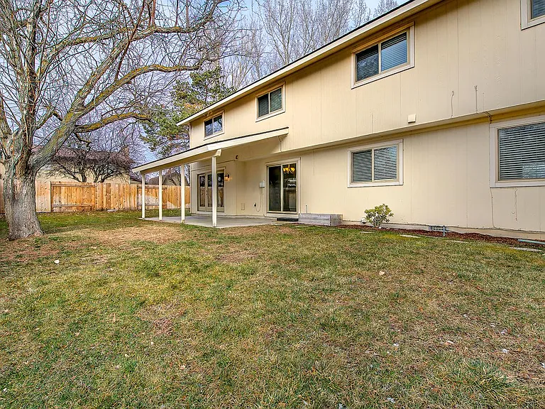 1025 N Eagle Hills Way — Photo 27