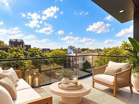 3rd image of 107 Schaefer St #3C