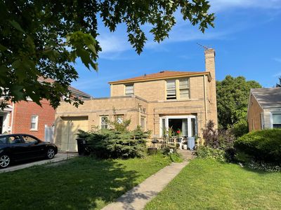 6131 N Leader Ave, Chicago, IL, 60646