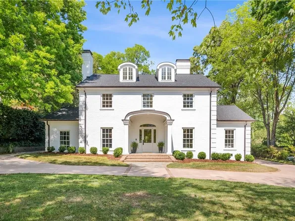 306 Meadowbrook Ter, Greensboro, NC 27408