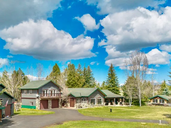 76 Rogers Ln, McCall, ID 83638