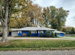 27745 Ponchartrain St, Harrison Township, MI 48045