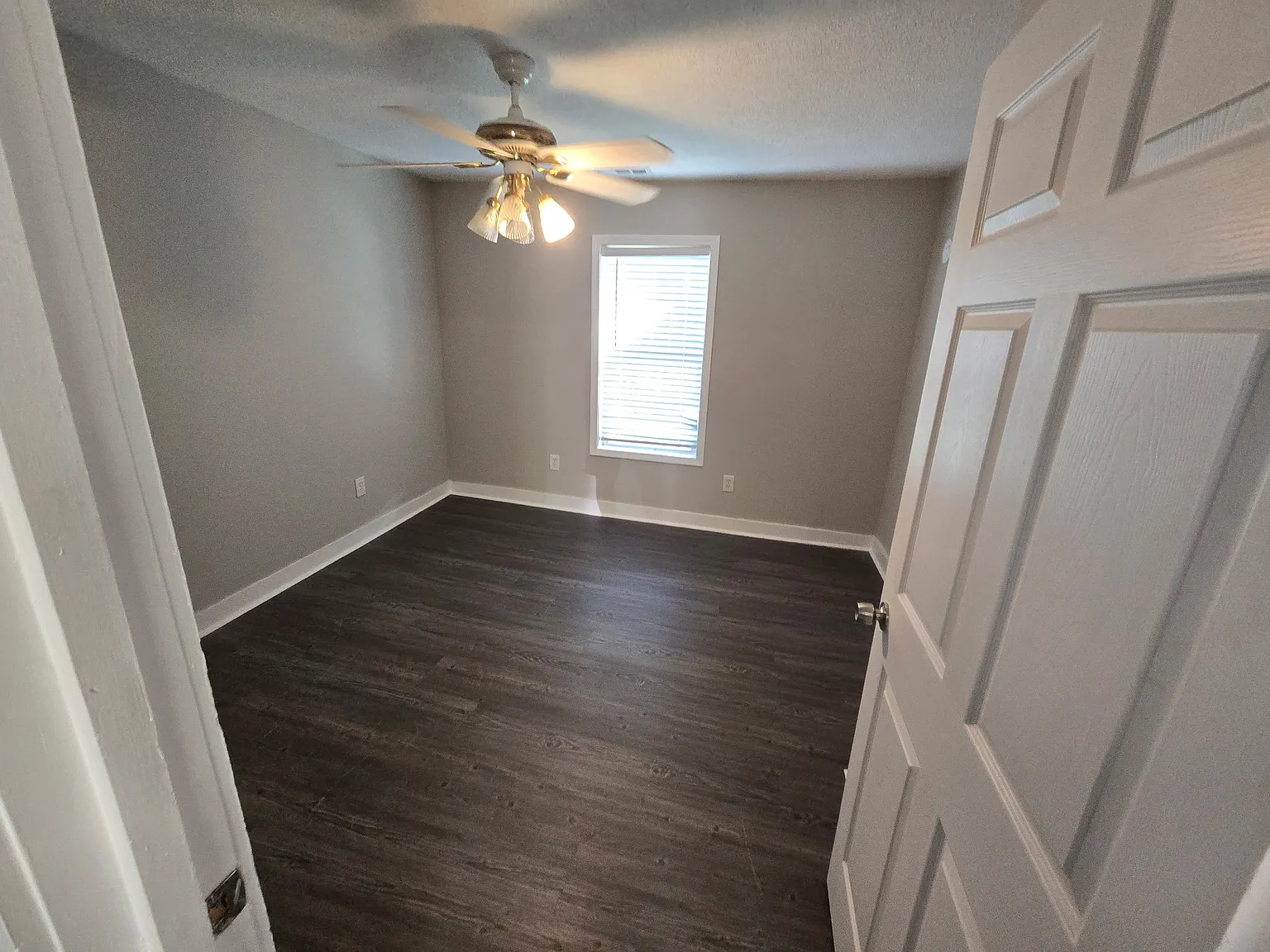 2 bed, 1175 sqft, $1,300 — Photo 4