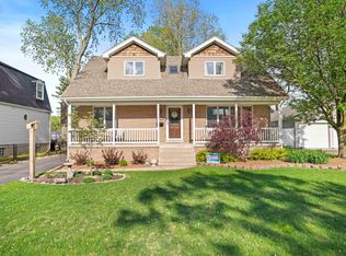 8509 White Oak Ave, Munster, IN 46321