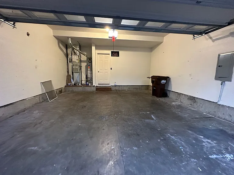5721 NE Canard Ct — Photo 17
