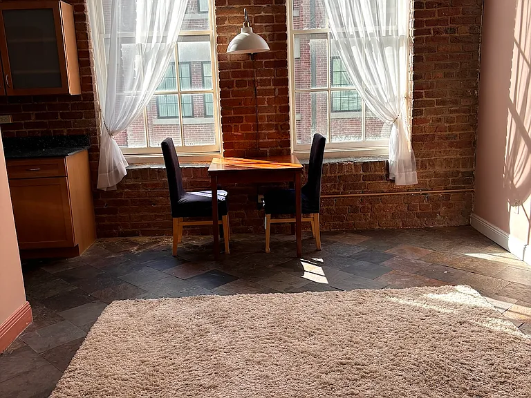 700 Commerce St #219 — Photo 1