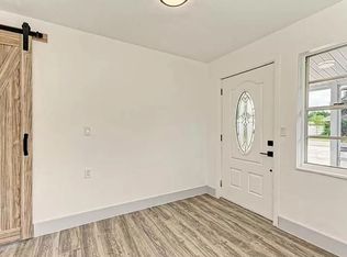 2653 Trinidad St, Sarasota, FL 34231