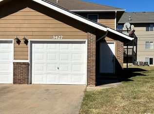 3427 E Sunset St #3427, Springfield, MO 65804