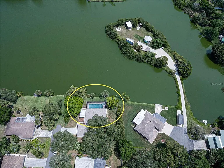 3670 Emily Ln — Photo 42