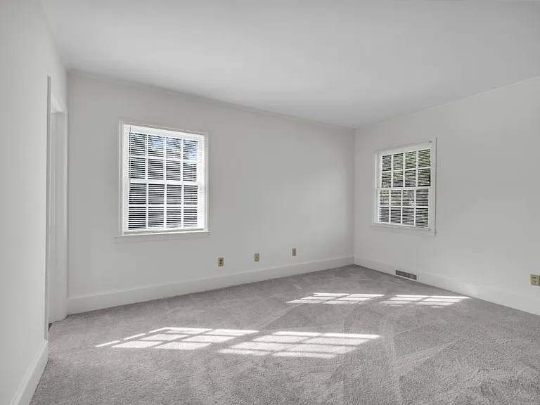 205 Blyth Ave #B — Photo 20