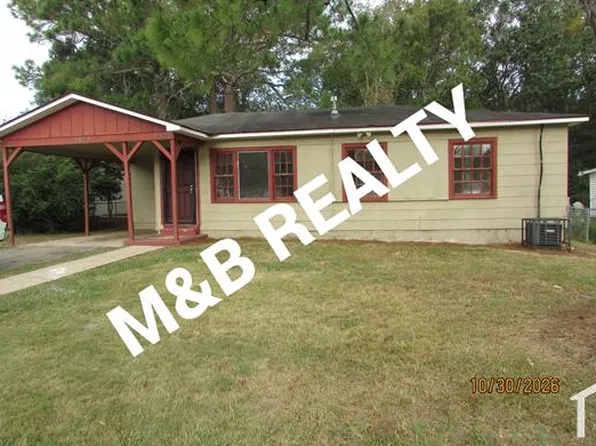 2654 Farnell Dr, Mobile, AL 36605
