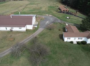 4215 Fancy Gap Hwy, Hillsville, VA 24343