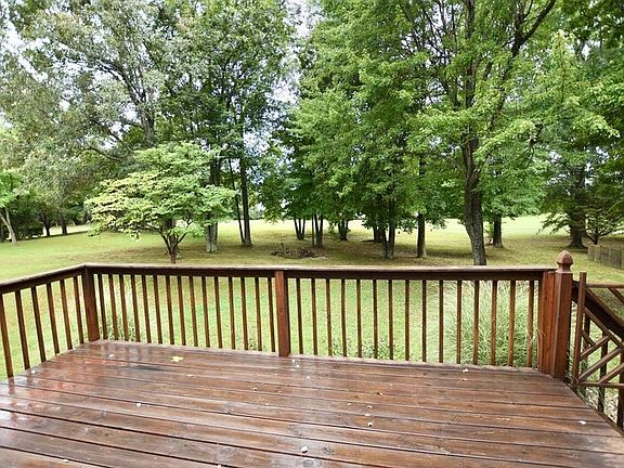 3rd image of 2508 Chatsworth Dr