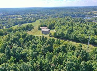 Grave Hill Rd, Oneida, TN 37841