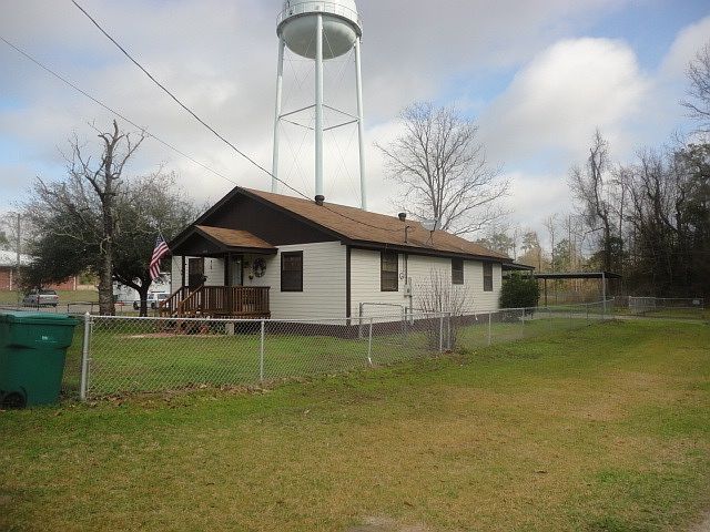 1st image of 340 Rose City Dr