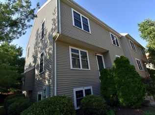 39 Hayward St UNIT 1, Braintree, MA 02184