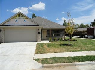 2624 Barcelona Ave, Fayetteville, AR 72703