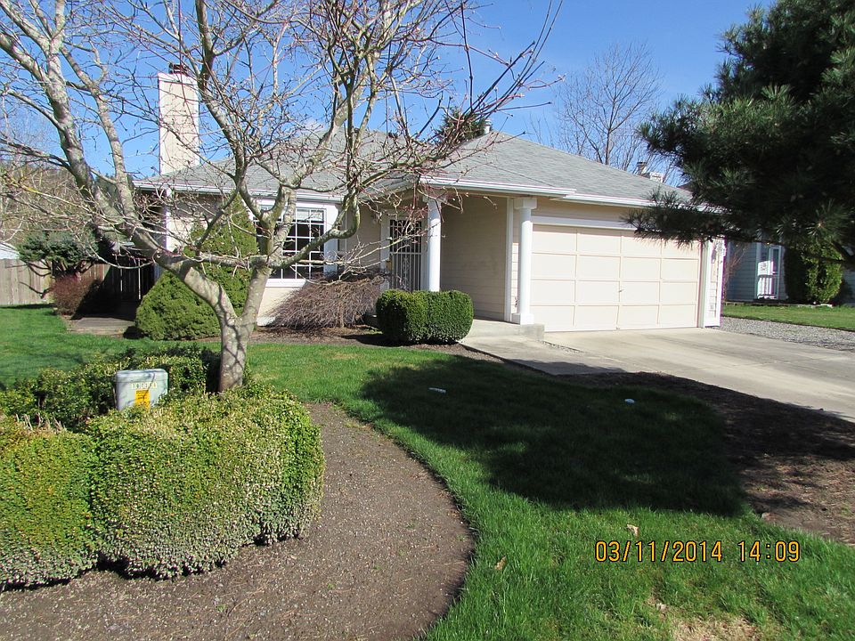 1st image of 510 Eldredge Ave NW