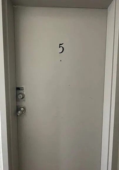 4826 Rosewood Ave #5 — Photo 3