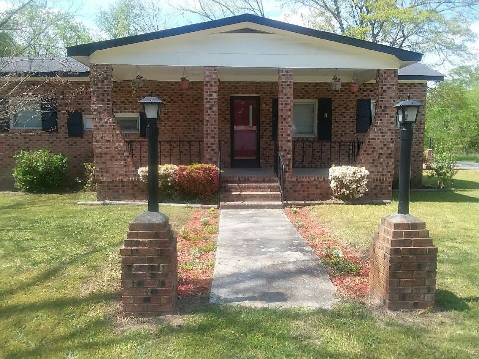 front of 200 E Morrison Ave