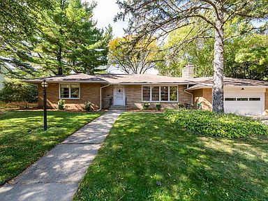 665 Howell St S Saint Paul Mn 55116 Zillow