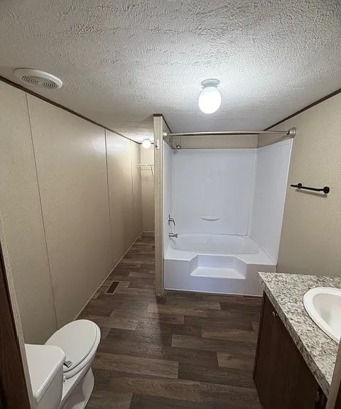 1123 Hedgestone — Photo 7