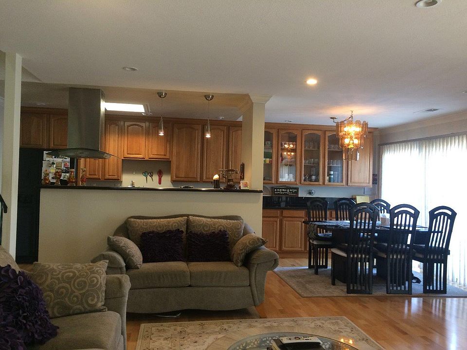 2nd image of 533 Victor St