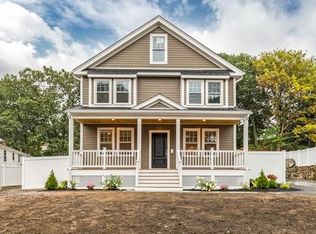 80 Pond St, Stoneham, MA 02180