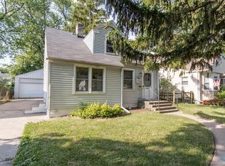 1579 Crestwood Rd, Toledo, OH 43612