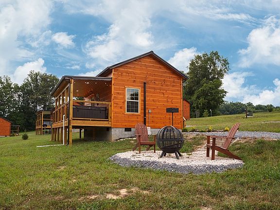 4th image of 2691 Jessie Rd #9COZYCREEKVILLAGE