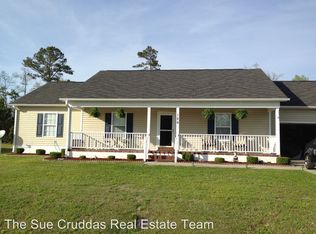 126 Constitution Ave, Jacksonville, NC 28540
