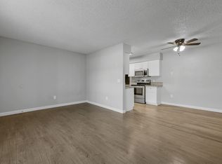 2940 Canyon Crest Dr APT 2, Riverside, CA 92507