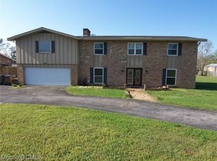 3827 Point Rd, Mobile, AL 36619