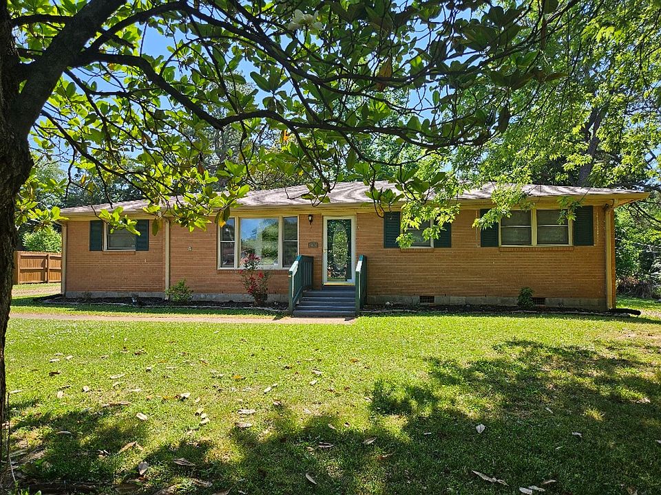 1st image of 504 Wren Dr