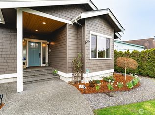 8184 Chehalis Rd, Blaine, WA 98230