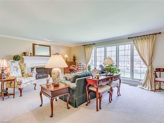 3rd image of 7218 Dillman Dr