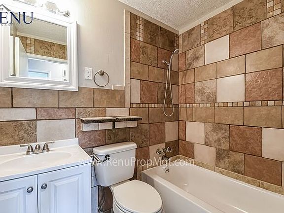5th image of 11483 Altozano Ln