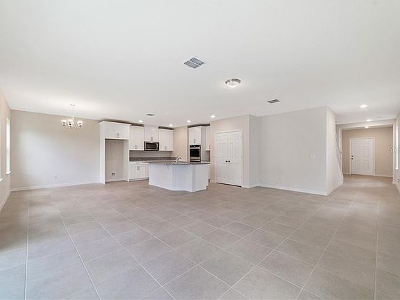 2nd image of 2829 Noble Crow Dr